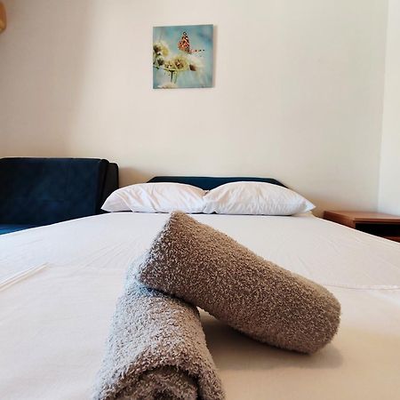 Apartment & Rooms Tempera Неум Екстер'єр фото