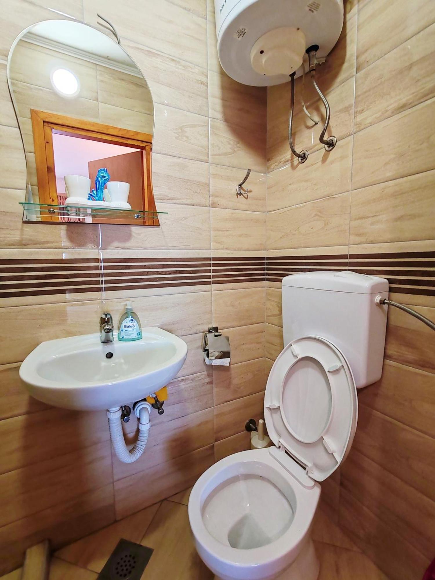 Apartment & Rooms Tempera Неум Екстер'єр фото
