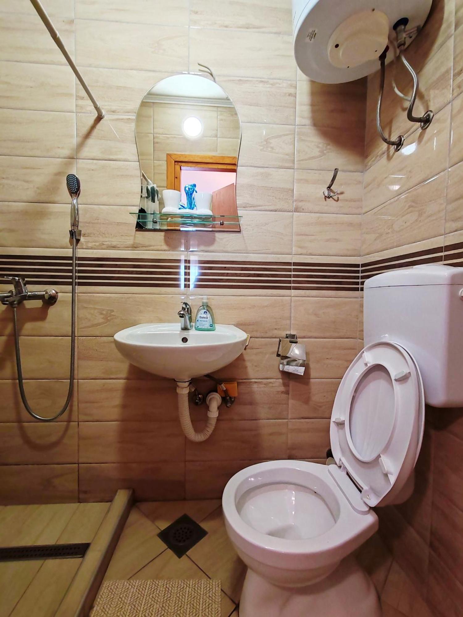 Apartment & Rooms Tempera Неум Номер фото